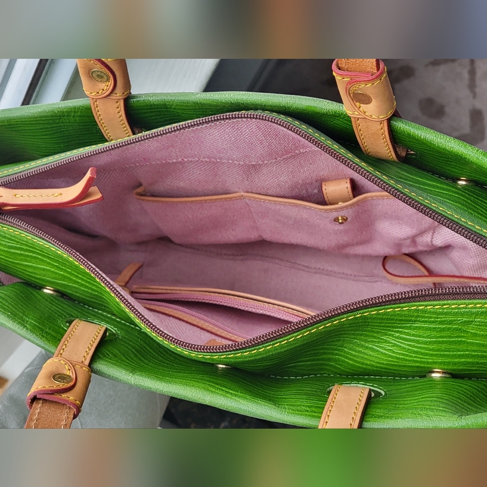 Dooney & Bourke Green Textured Leather Convertable Top Zip Shoulder Bag - Picture 11 of 15